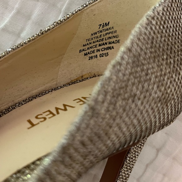 Nine West Gold Glitter Heels - Picture 5 of 6